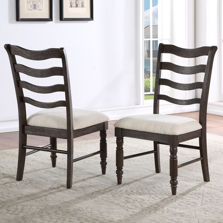 Ladderback Dining Chairs: Classic with a Twist 