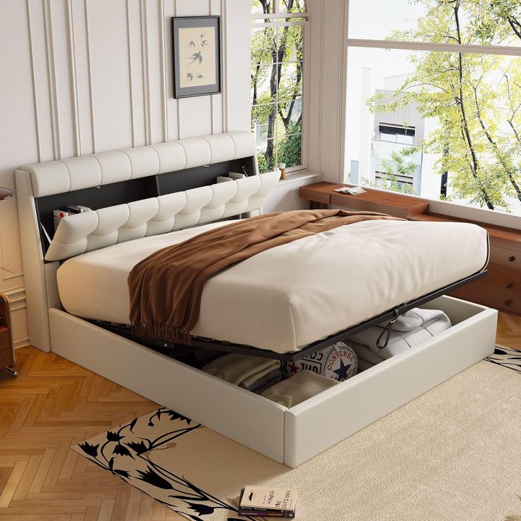  Ottoman Bed with Hydraulic Lift